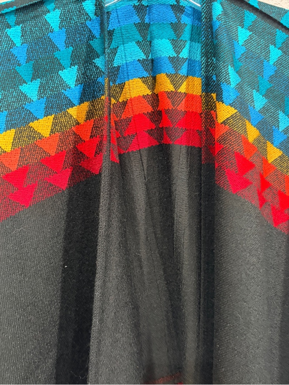 Be AWANA Colorful Aztec-Style Fringe Shawl with Bright Multicolor Chevron - Picture 3 of 8